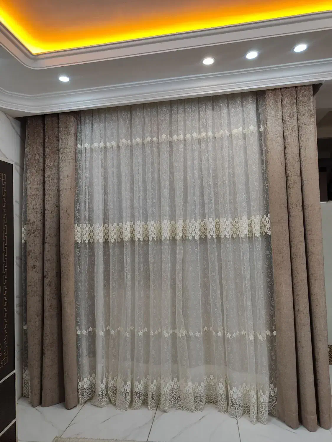 یالان پرده|پرده، رانر، رومیزی|خمینی‌شهر, |دیوار