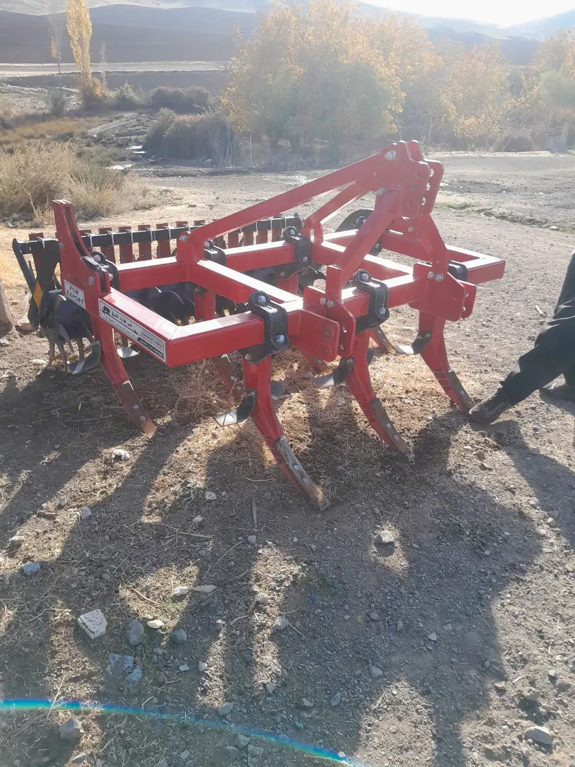 فروش چیزی تراکتور|ماشینآلات صنعتی|کامیاران, |دیوار