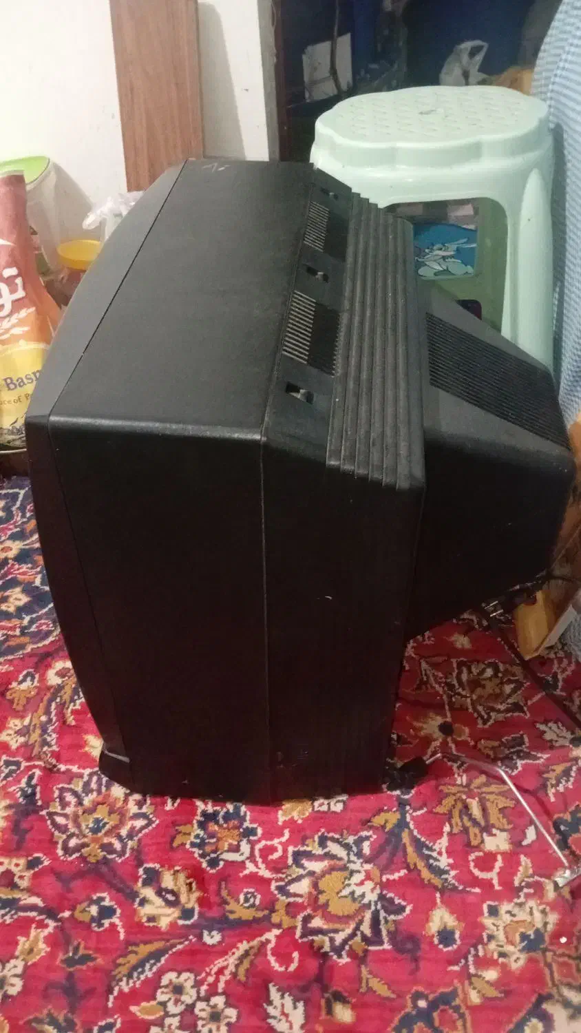 تلویزیون ۲۱ اینچ|تلویزیون و پروژکتور|سنگر, |دیوار