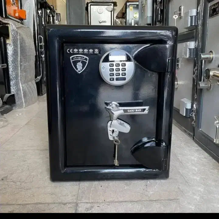 گاوصندوق نقد و اقساط|ابزارآلات|میامی, |دیوار