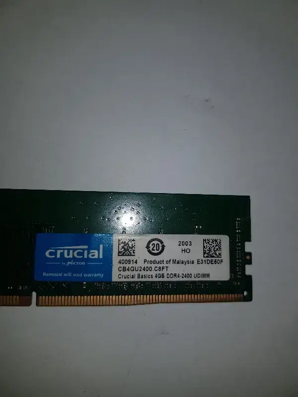رم ddr4 2400 4 gig|قطعات و لوازم جانبی رایانه|پرند, فاز ۵|دیوار