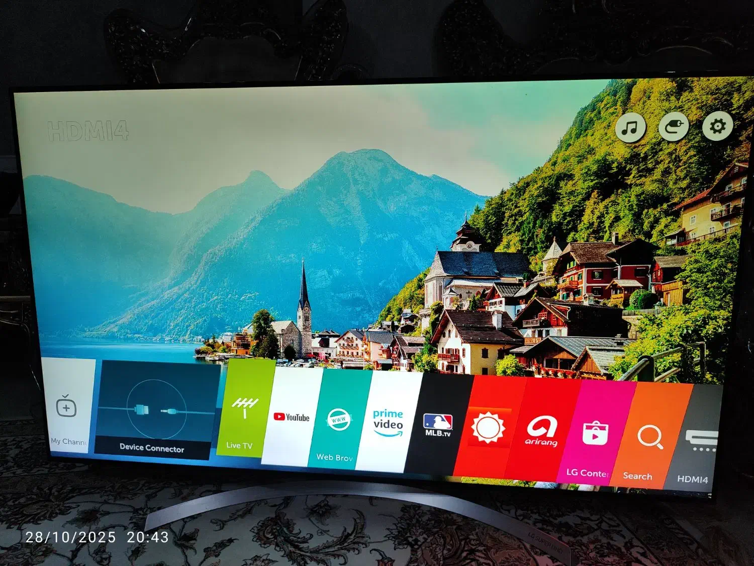 تلویزیون ال جی 55 اینچ|تلویزیون و پروژکتور|شیراز, کاراندیش|دیوار