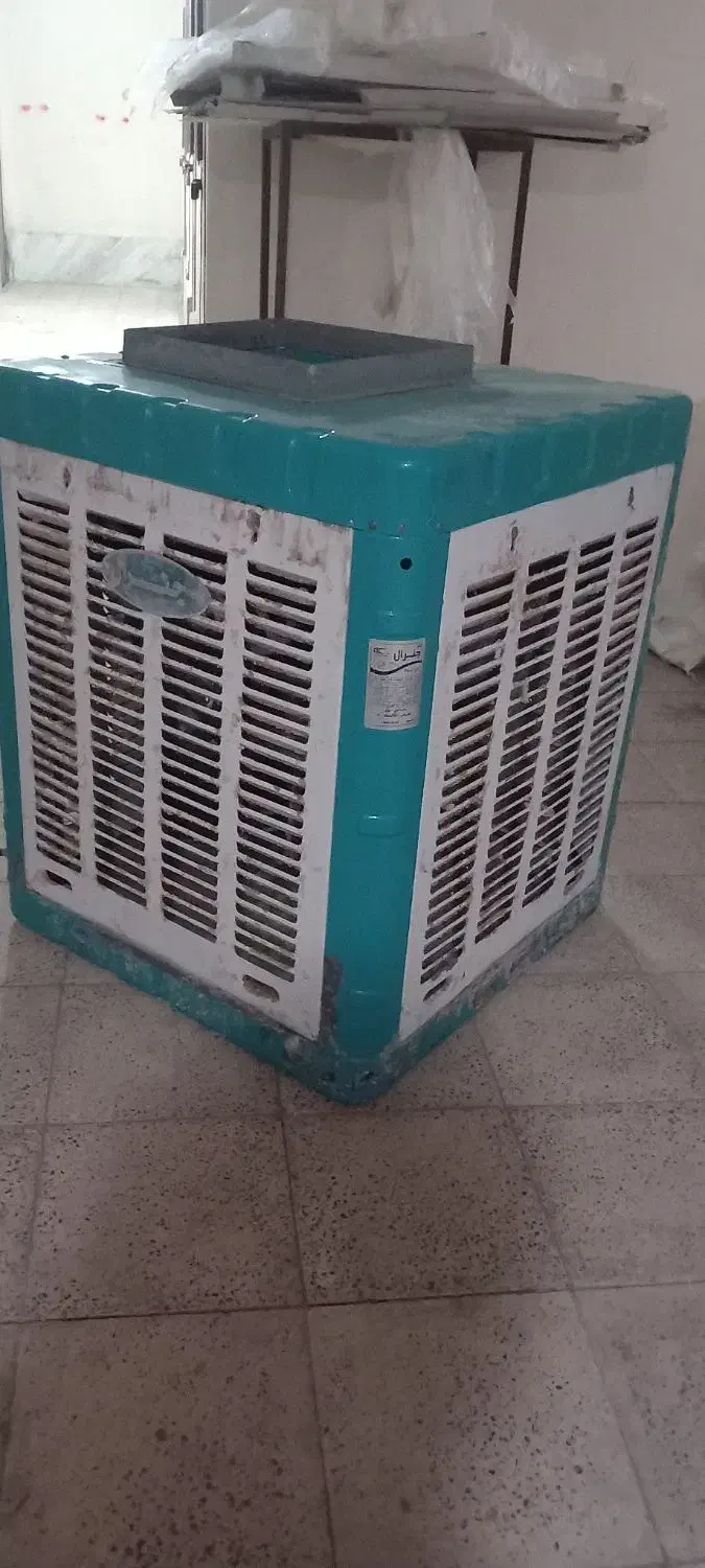 ‌کولر آبی 3500 با چهار پایه آهنی|کولر آبی|پرند, فاز ۵|دیوار