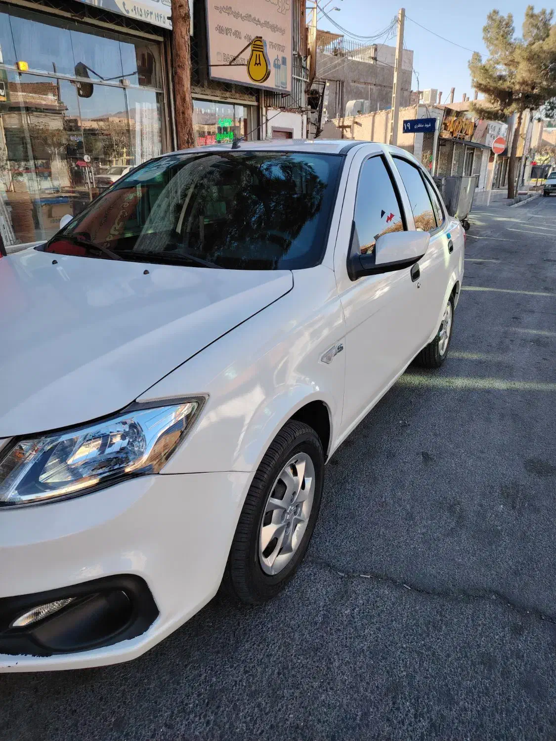 ساینا s|خودرو سواری و وانت|بیرجند, |دیوار