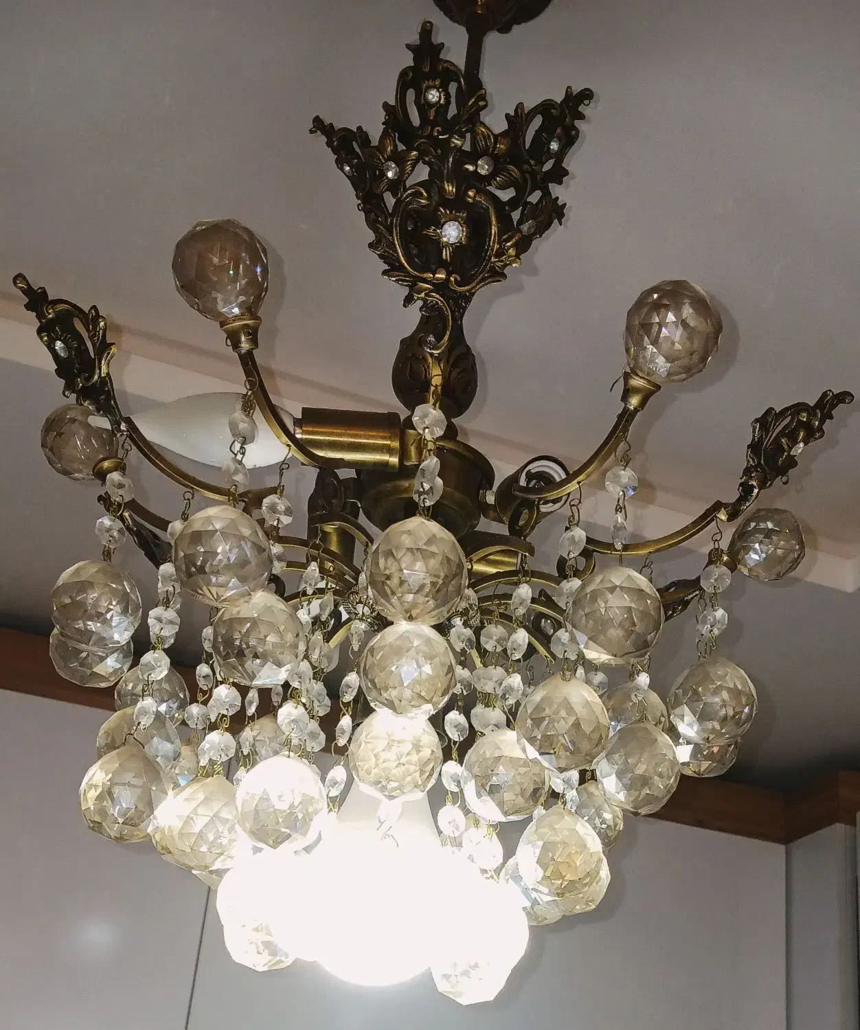 فروش تعدادی لوسترسالم وروشن|لوستر و چراغ آویز|همدان, |دیوار