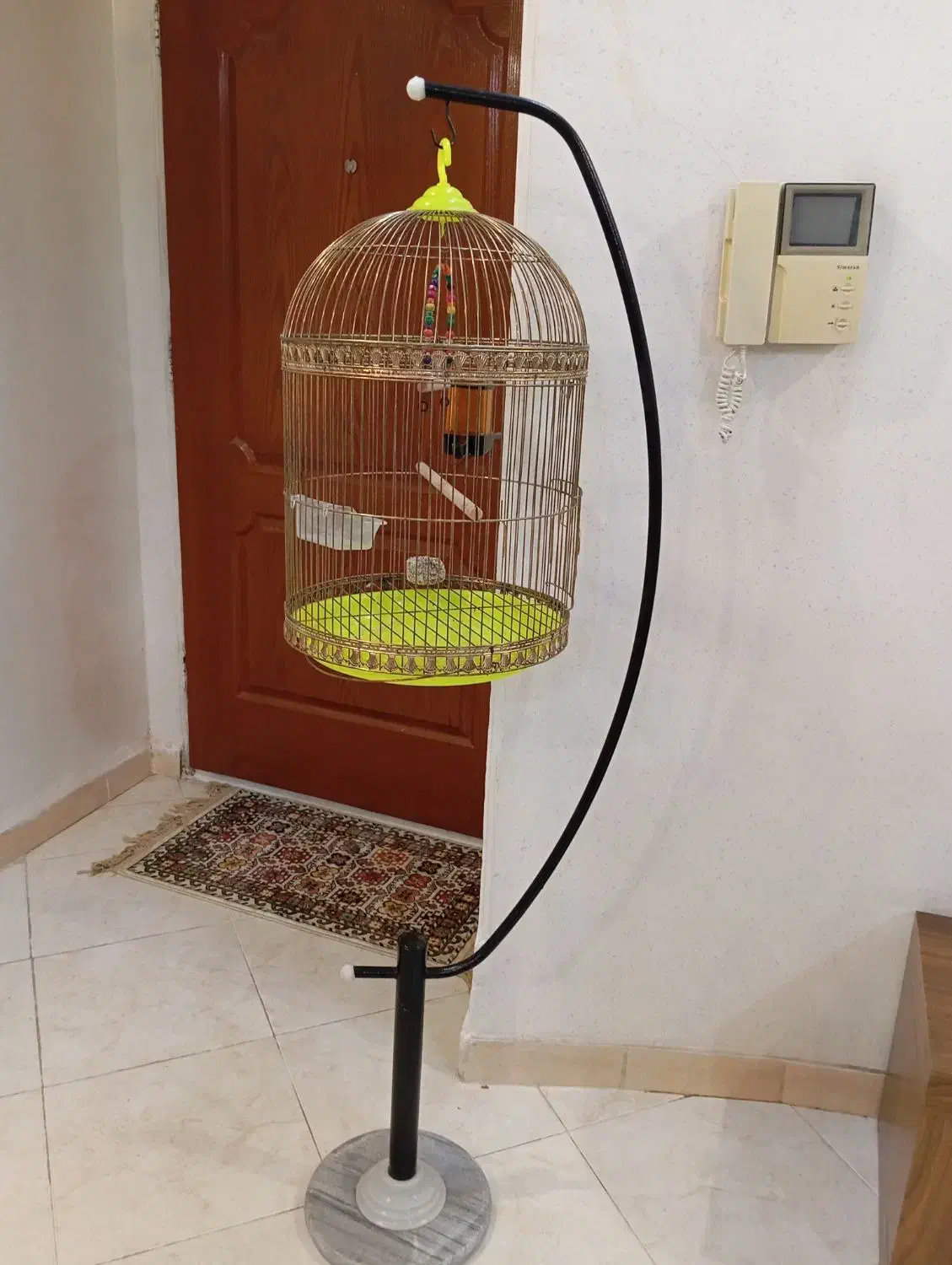 قفس پایه دار بلند|لوازم جانبی حیوانات|کرج, شهرک فهمیده|دیوار
