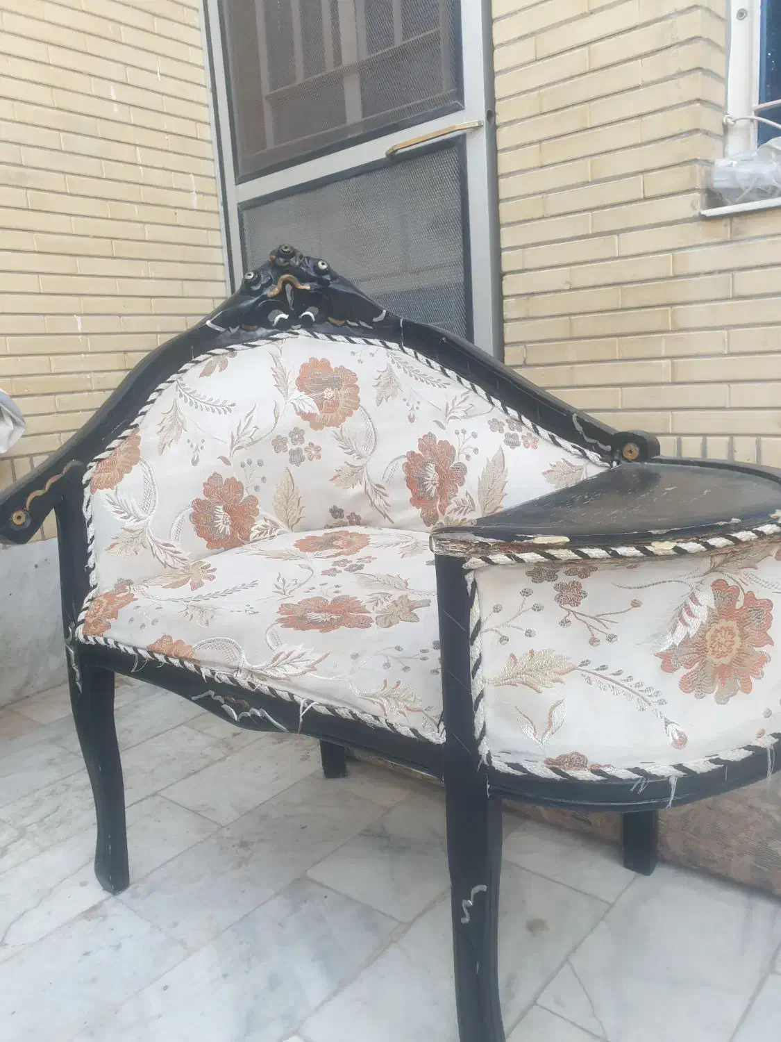 میز تلفن سلطنتی|میز تلفن|زاهدان, |دیوار