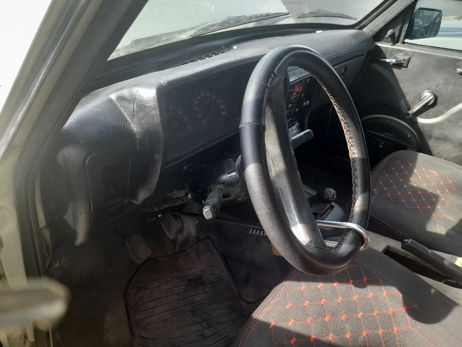 وانت دوگانه ۹۳بیرنگ فنی|خودرو سواری و وانت|کاشان, رسالت|دیوار