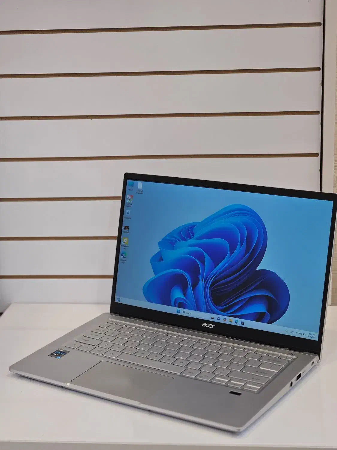 Acer Swift  سبک، تمام‌فلزی و قدرتمند|رایانه همراه|اردبیل, |دیوار