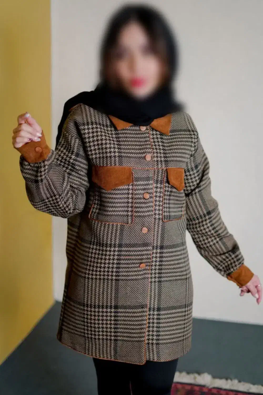 مخمل کبریتی و پشمی|لباس|رشت, کوی فکوری|دیوار