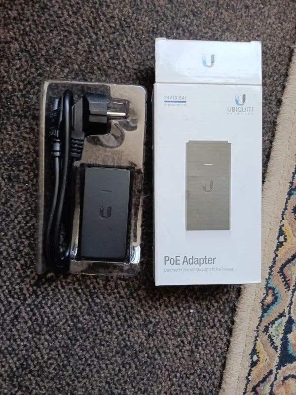 POE UBIQUITI 24V (0.5A)|مودم و تجهیزات شبکه|شیراز, نصر|دیوار