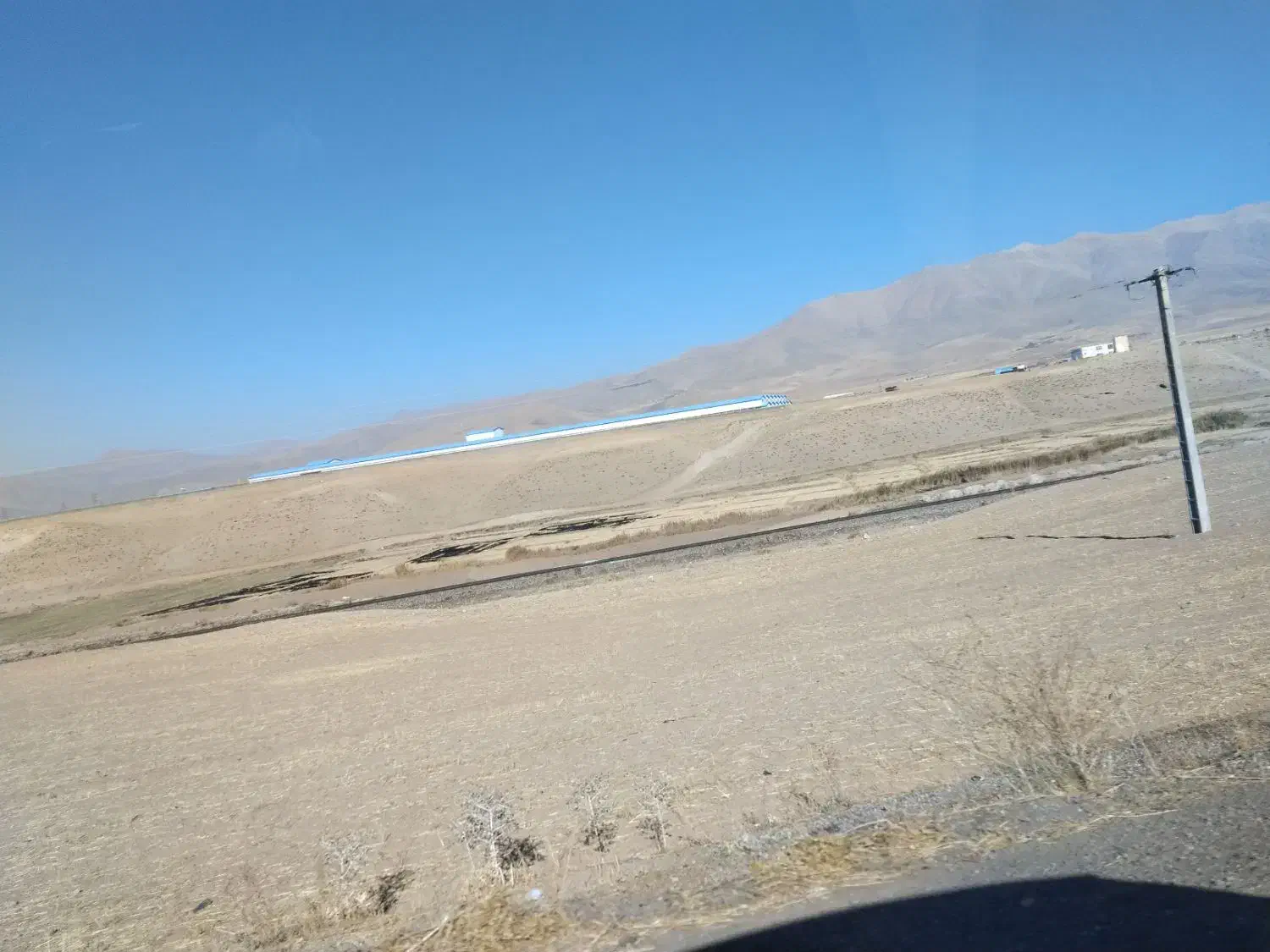 زمین و خانه گاوکشه /زمین بالای ۲۰۰۰متر /خانه نوساز|فروش خانه و ویلا|دورود, |دیوار