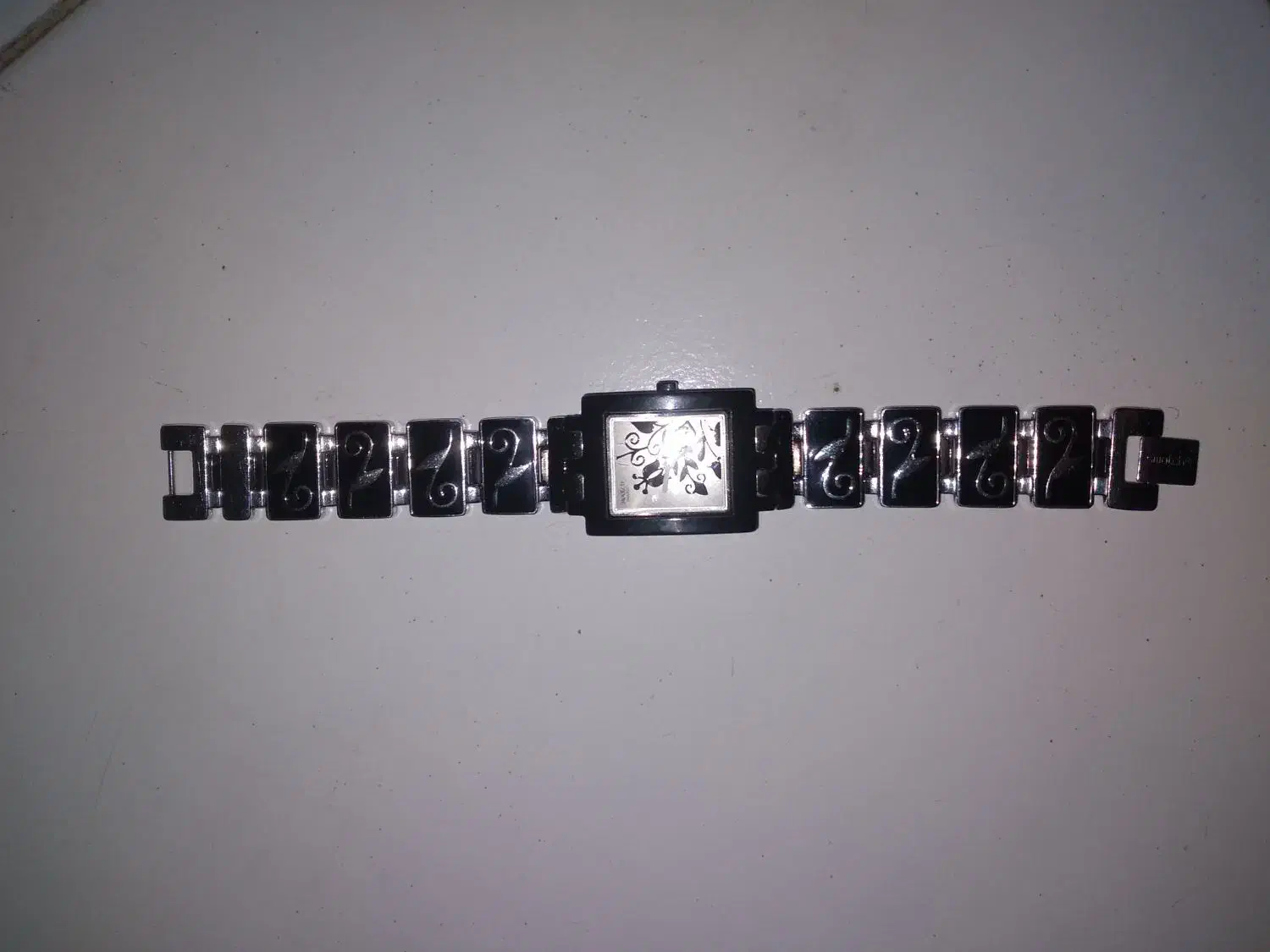 ساعت مچی اصل|ساعت|تهران, تهرانپارس شرقی|دیوار