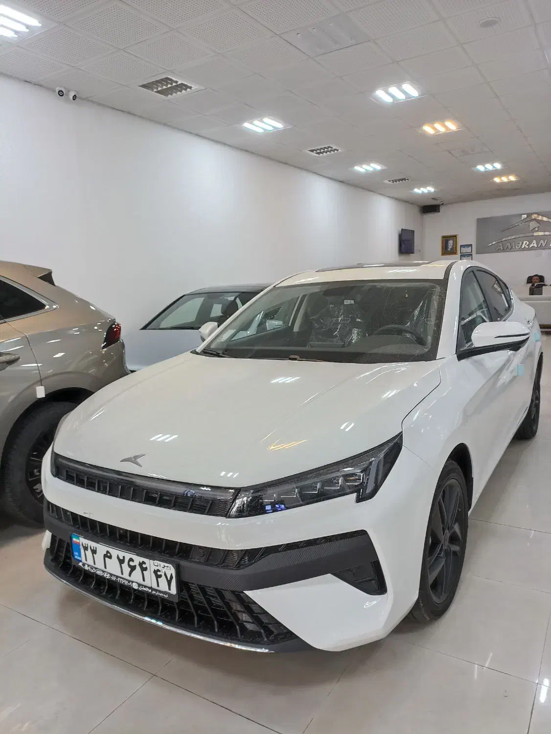 J7 نقداقساط/تحویل فوری روز|خودرو سواری و وانت|جم, |دیوار