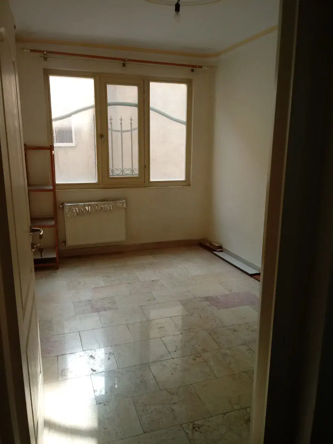 ۹۵متر/فول امکانات/تخلیه/توحید/پرچم