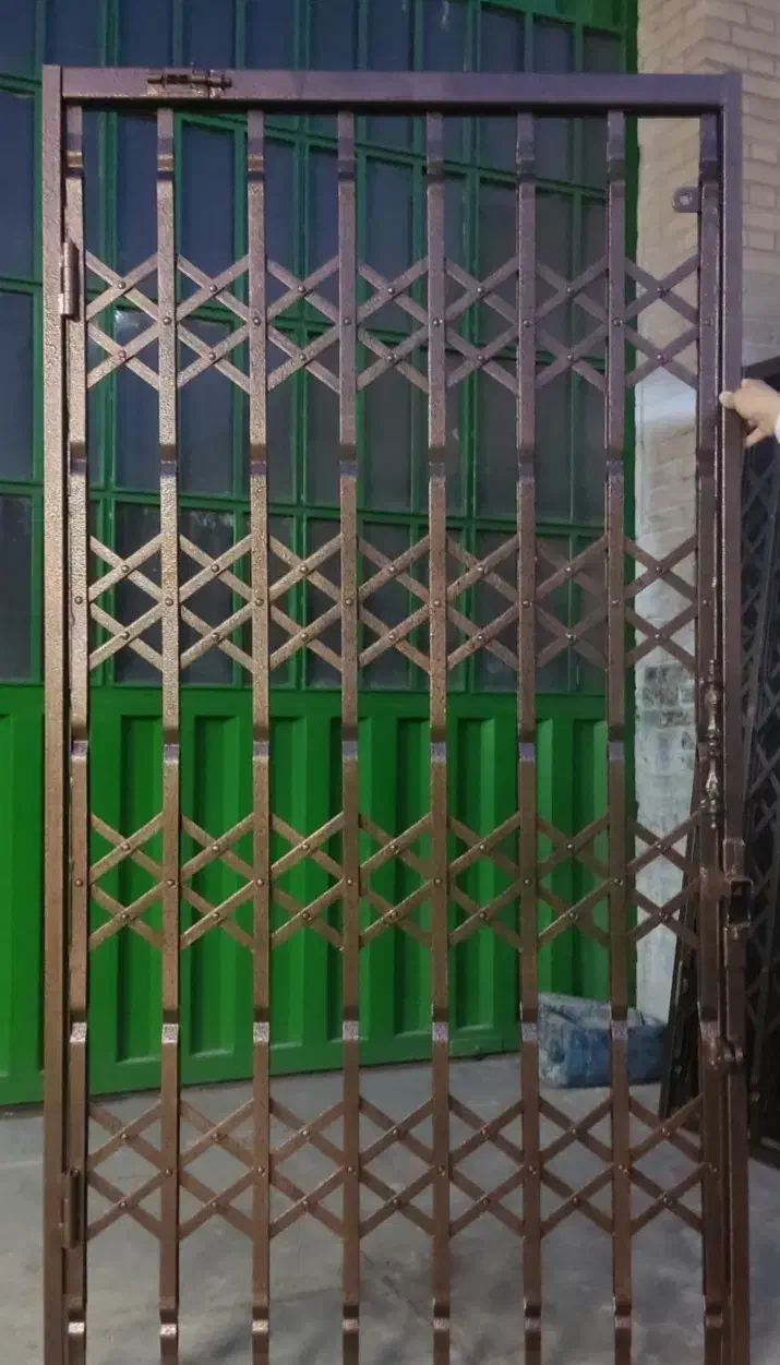 درب نرده ای اپارتمان.بازاری.سنگین.اکاردئون|عمدهفروشی|قم, دانش|دیوار