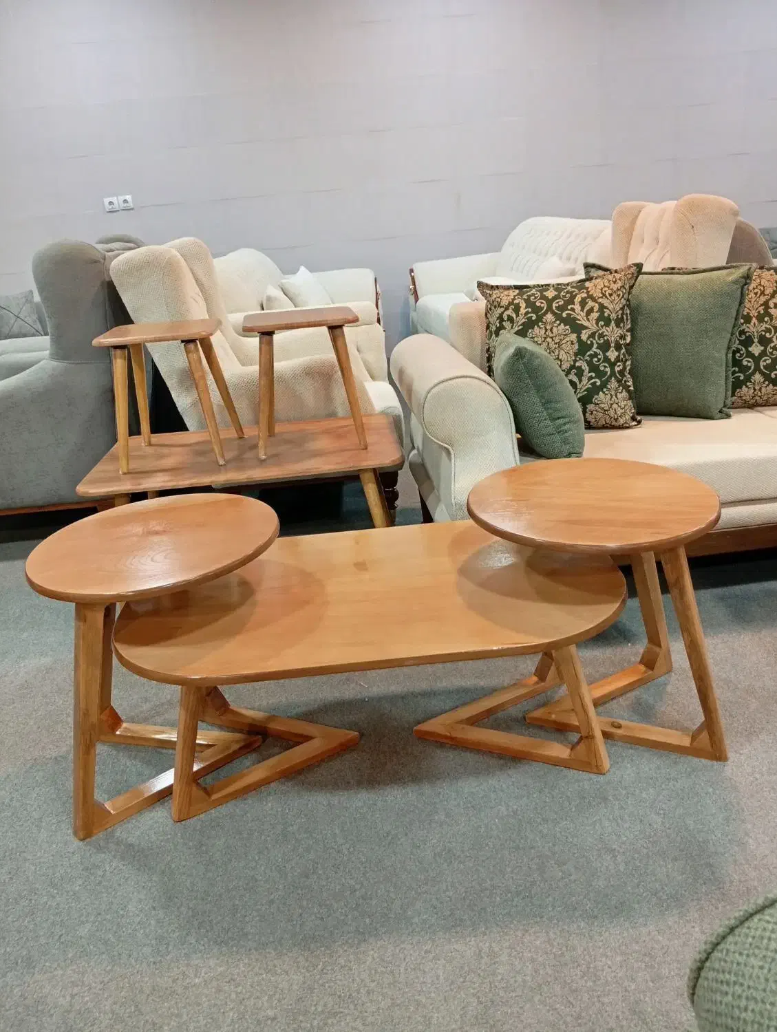 جلومبلی چوبی و شرکتی|مبلمان خانگی و میز عسلی|شوشتر, |دیوار