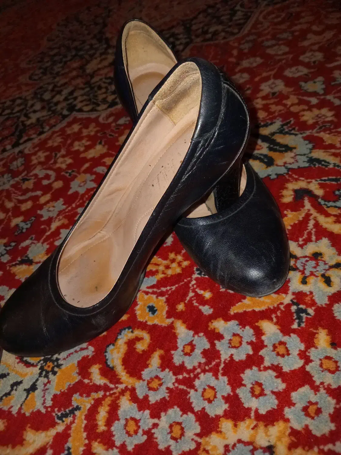 کفش پاشنه دار|کیف، کفش، کمربند|تویسرکان, |دیوار