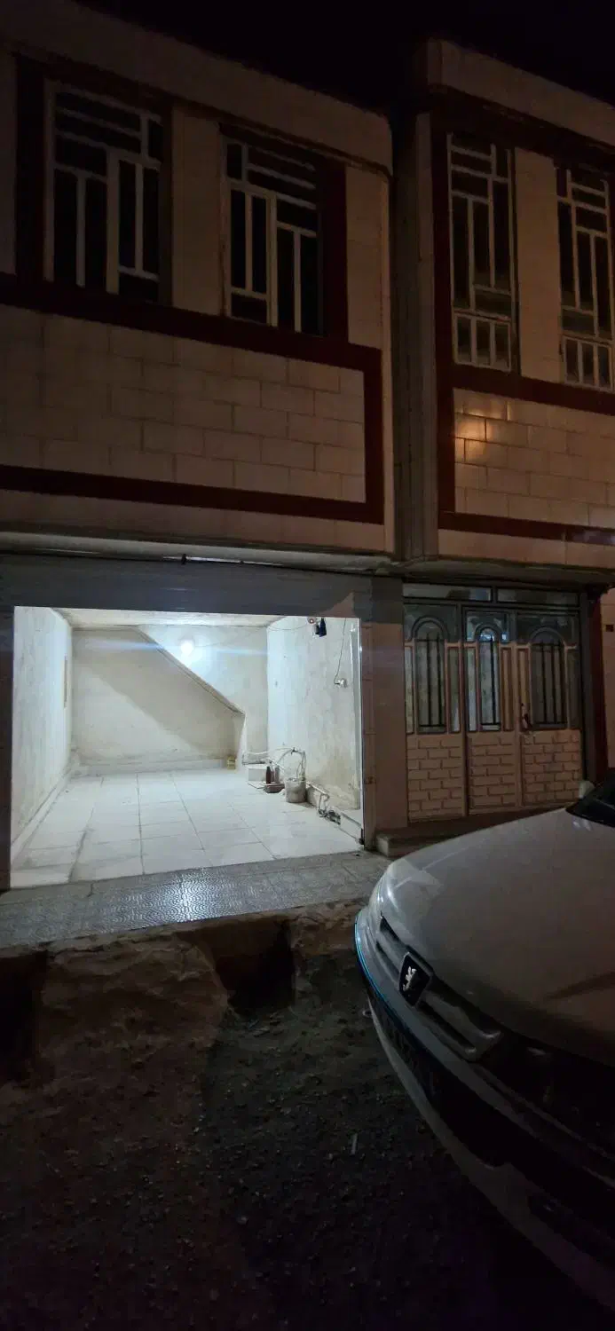 ساختمان ویلایی|فروش خانه و ویلا|خرمآباد, |دیوار