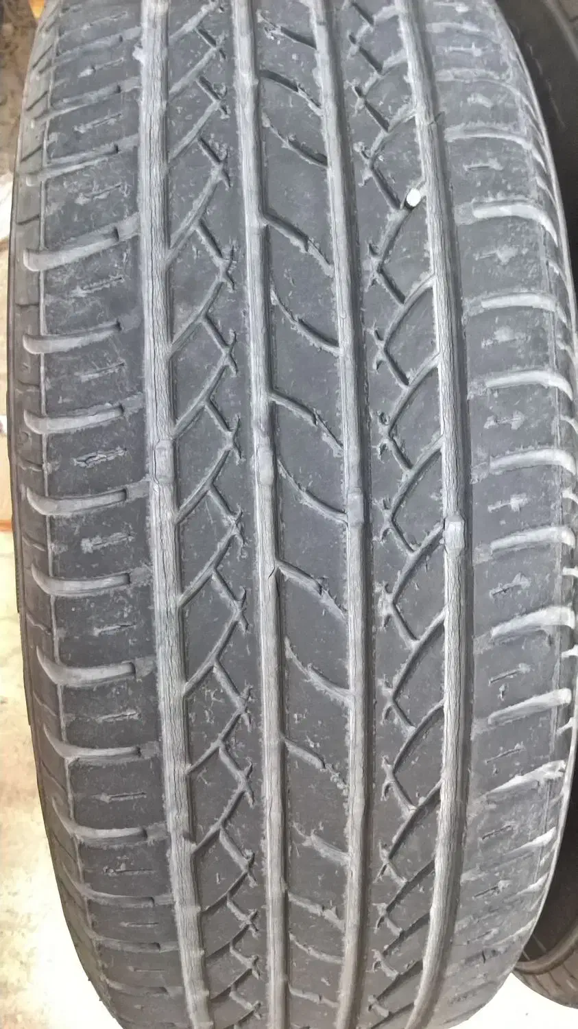 لاستیک 185|قطعات یدکی و لوازم جانبی|شیراز, لب آب|دیوار