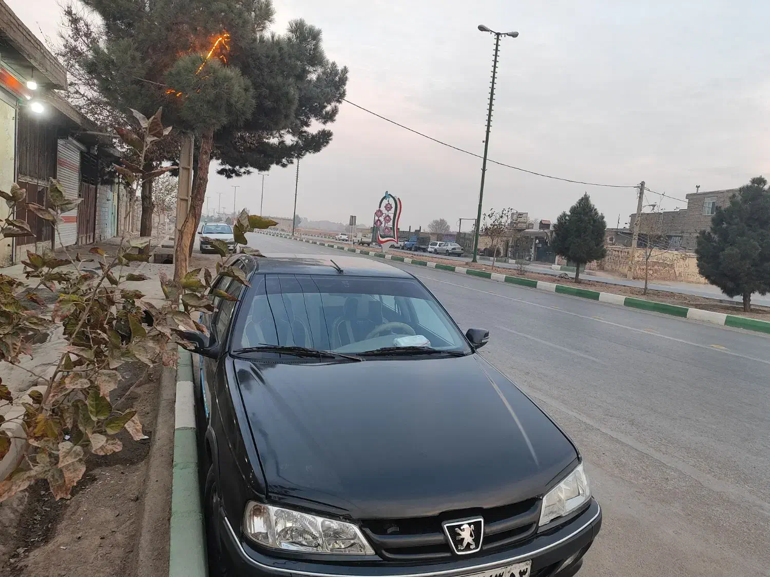 پژو پارس|خودرو سواری و وانت|خمینیشهر, |دیوار