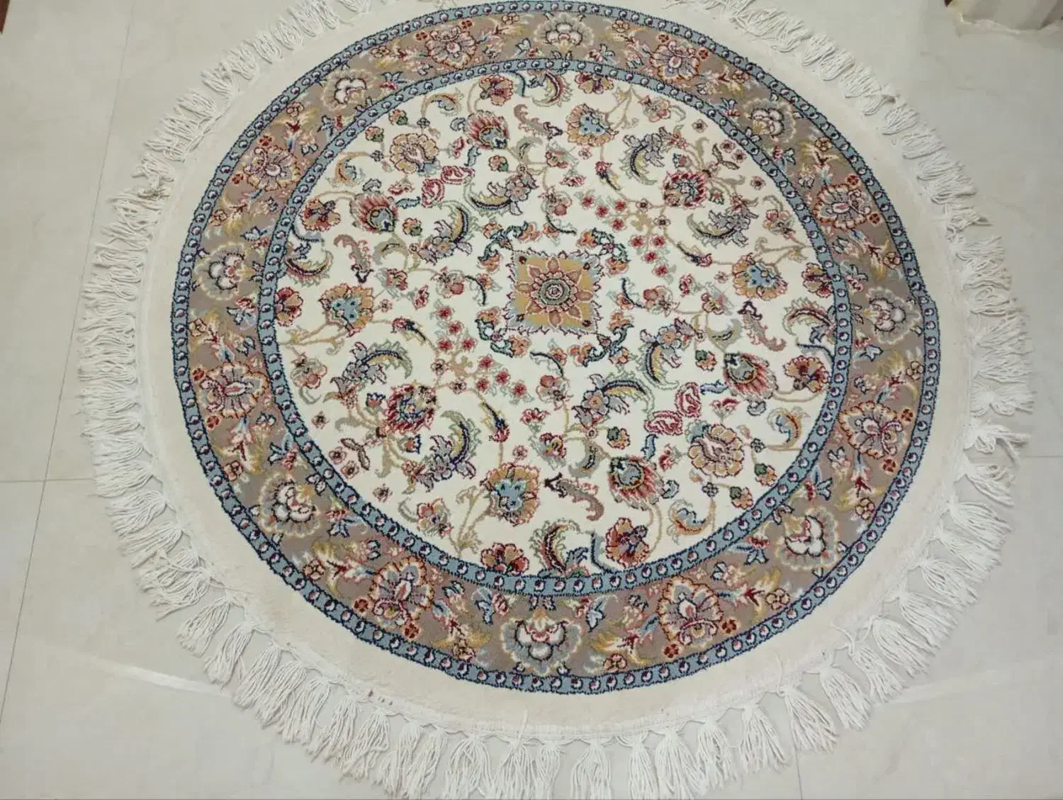 فرش گرد و پادری|فرش|اراک, |دیوار