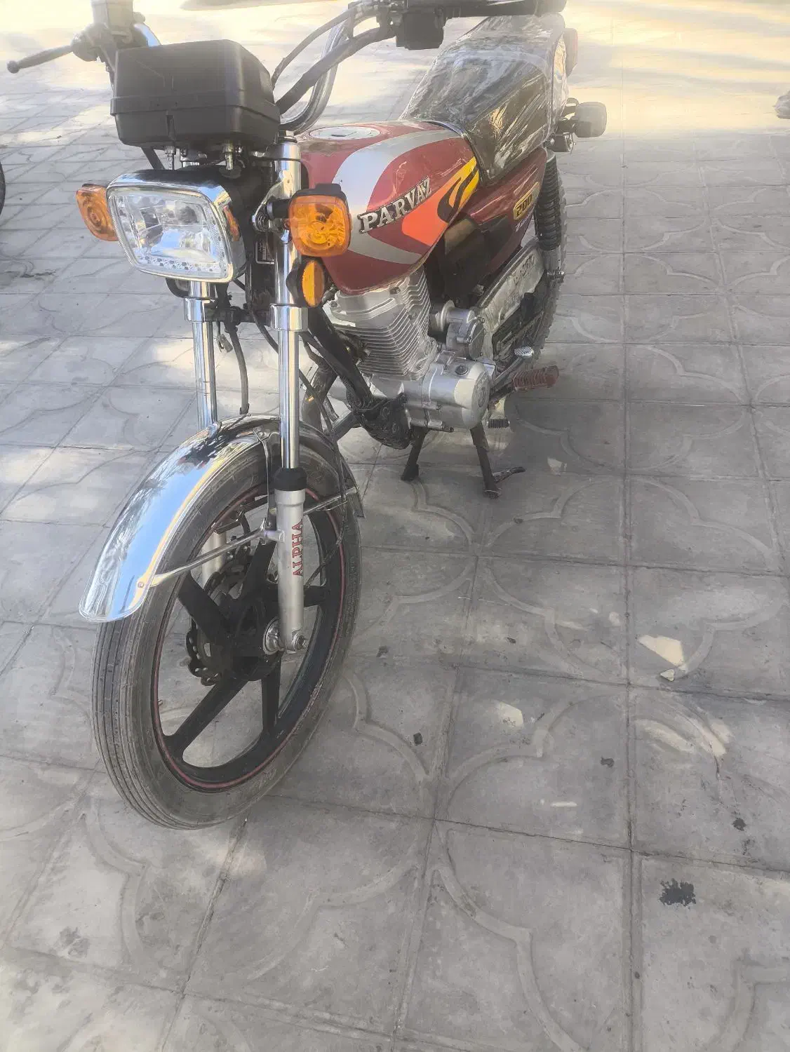 200پرواز|موتورسیکلت|بم, |دیوار