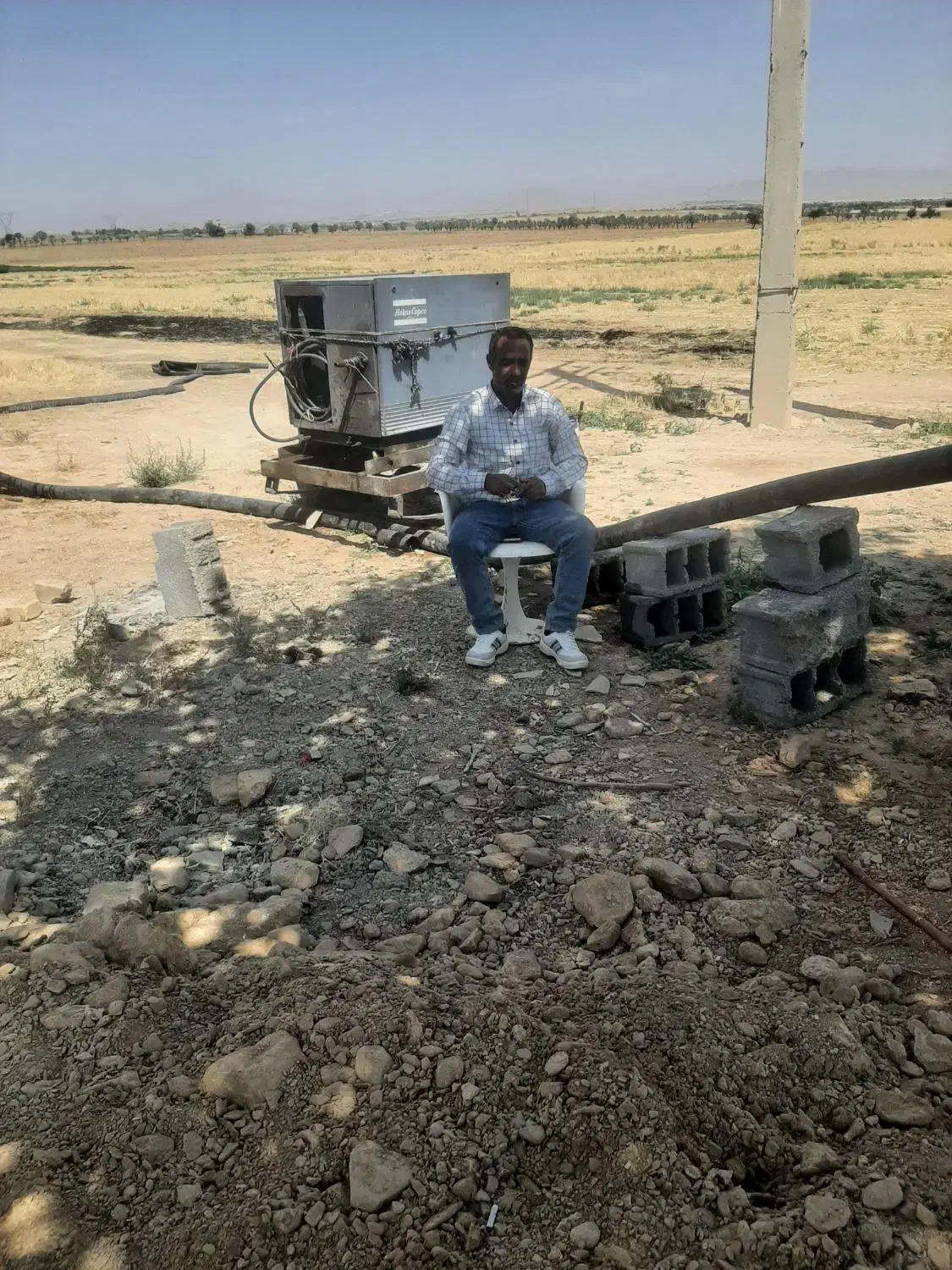 حفر چاههای عمیق ونیمه عمیق باکمپرسور|خدمات باغبانی و درختکاری|خمین, |دیوار