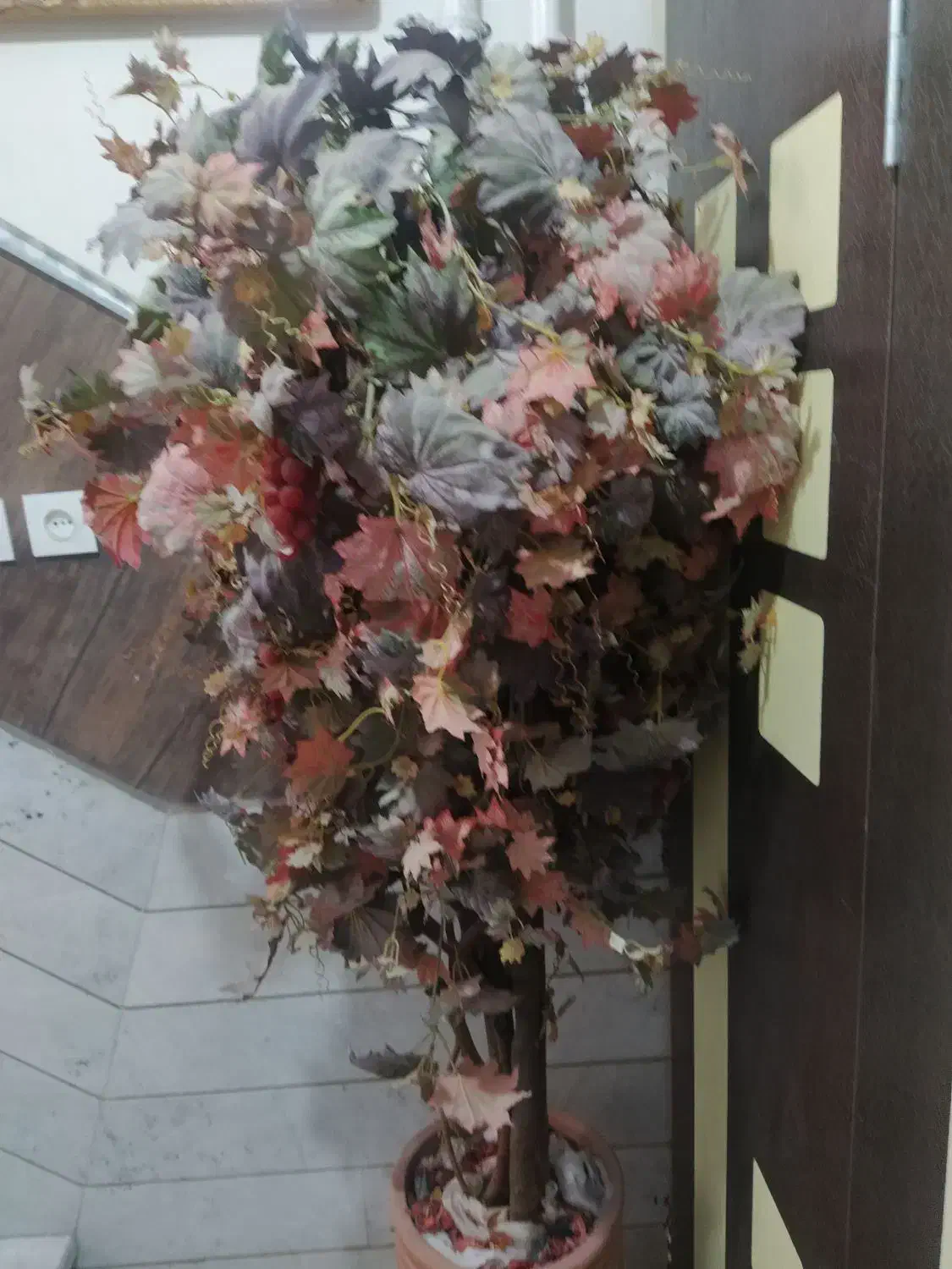 درختچه فروشی|گل مصنوعی|بیرجند, |دیوار