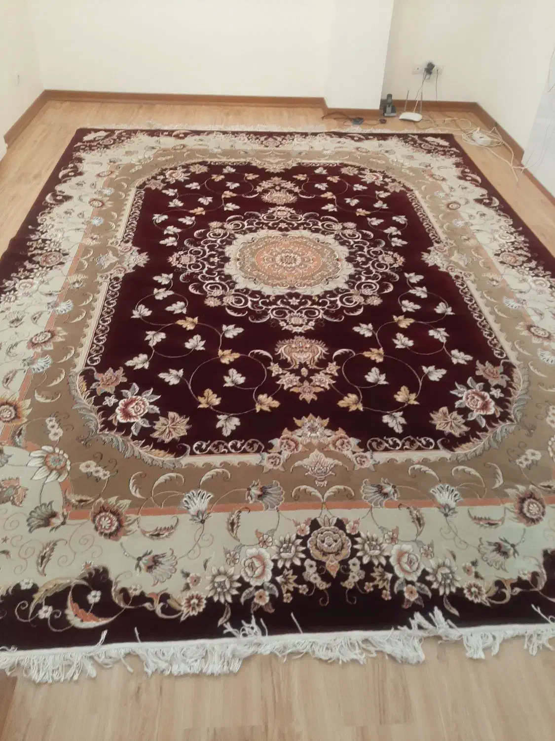 یک عدد فرش ۱۲ متری دست دوم|فرش|اشتهارد, |دیوار