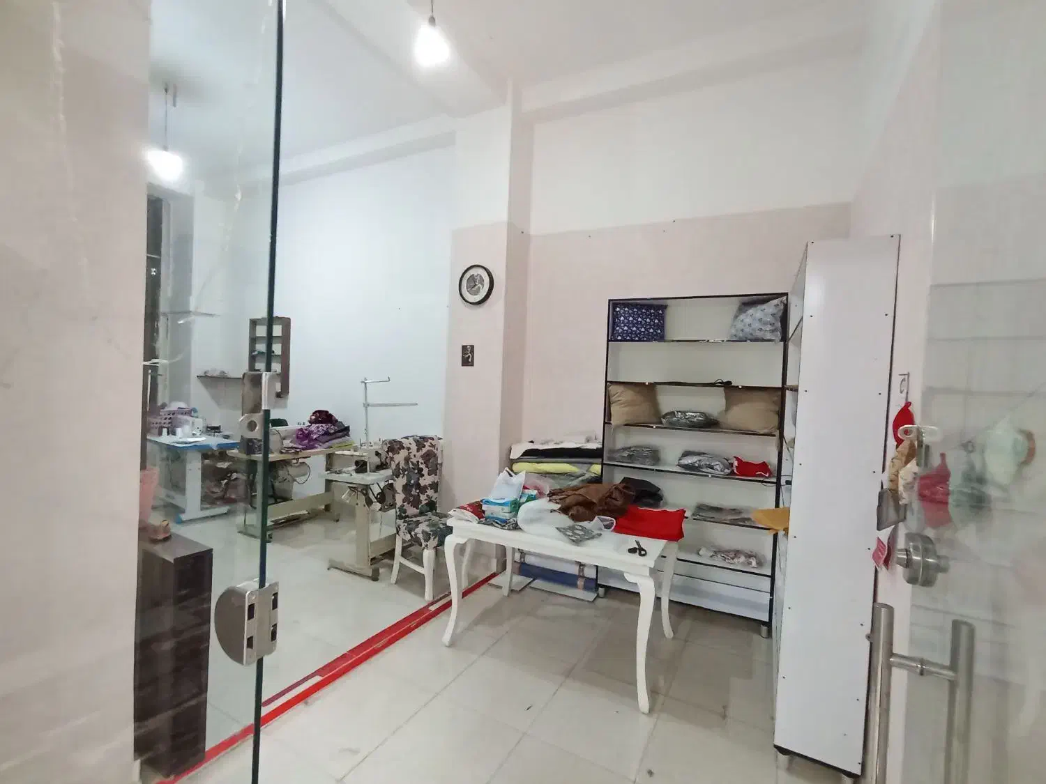 اجاره مغازه زیباشهر|اجارهٔ مغازه و غرفه|محمدیه-قزوین, |دیوار