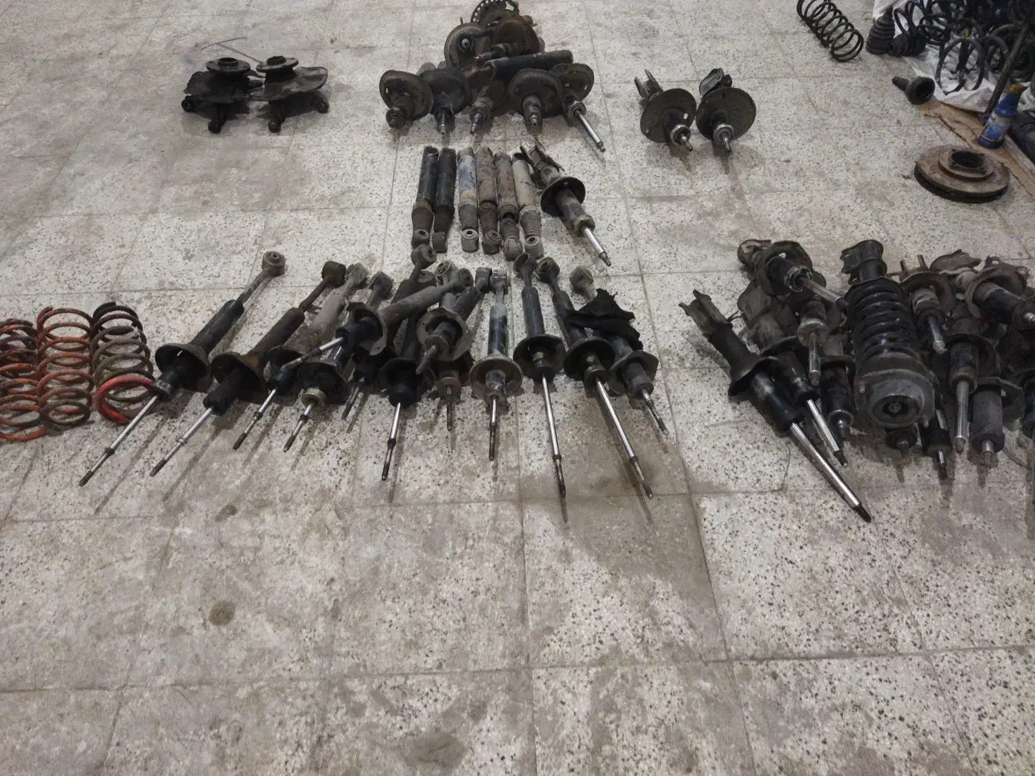 کمک استوک پراید پژو پیکان|قطعات یدکی و لوازم جانبی|نیشابور, مبارکه|دیوار