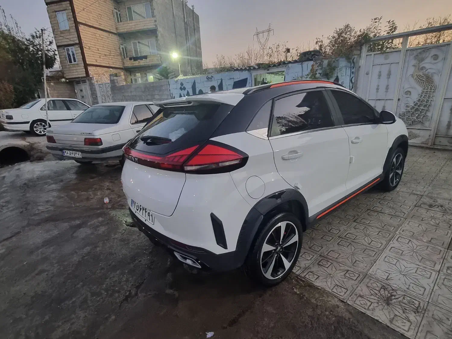 x33 کراس مدل ۴۰۲ برج ۹|خودرو سواری و وانت|مشگین شهر, |دیوار