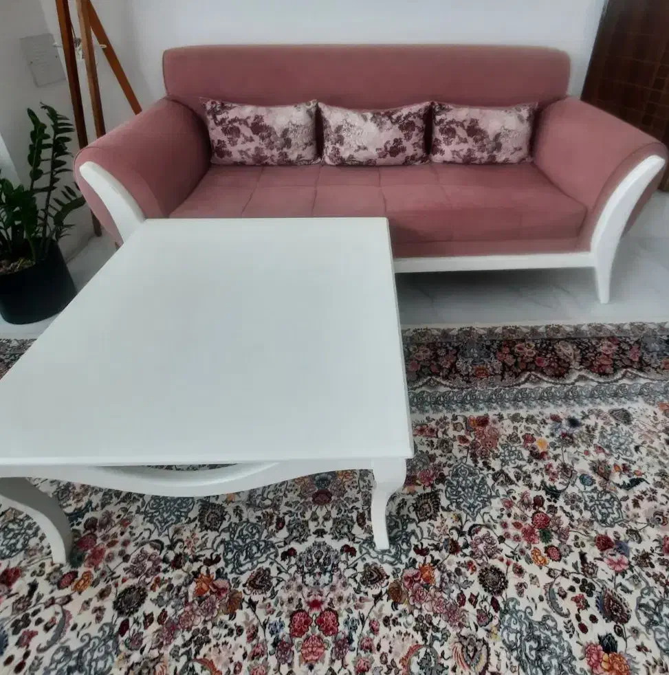 مبل ۷ نفره تمیز و نو بامیز ودوتا جلو مبلی|مبلمان خانگی و میز عسلی|همدان, |دیوار