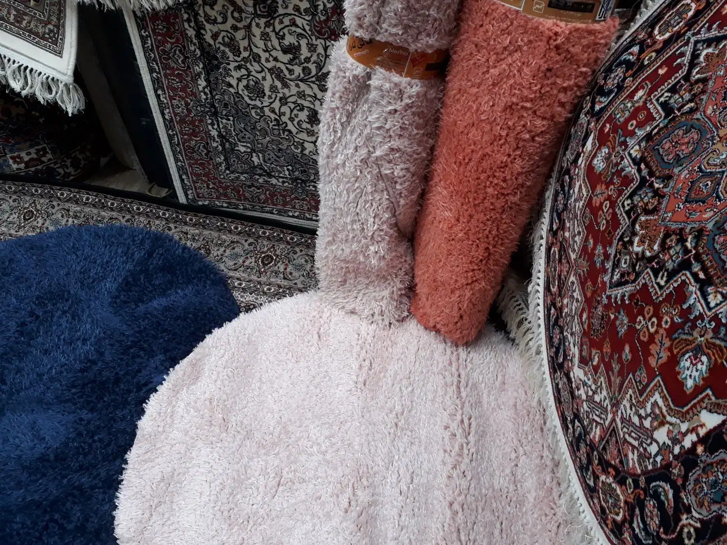 فرش اتاق فرش شقی ترکیه فرش دایره ۱×۱ سایز|فرش|تبریز, |دیوار