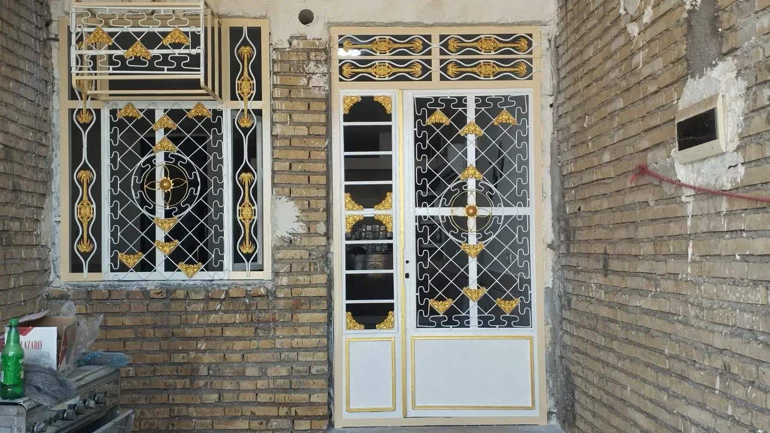 رنگ آمیزی درب منزل و ساختمان و محل کار|خدمات پیشه و مهارت|دزفول, |دیوار