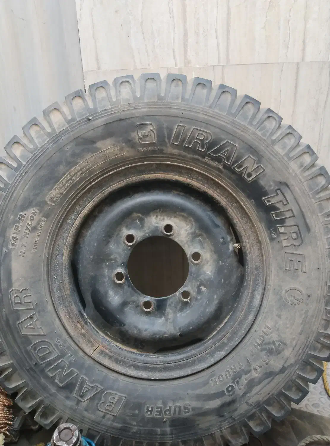 لاستیک عقب نیسان بخاری لنت جلو و عقب گیریس پمپ|قطعات یدکی و لوازم جانبی|حمیدیا, |دیوار