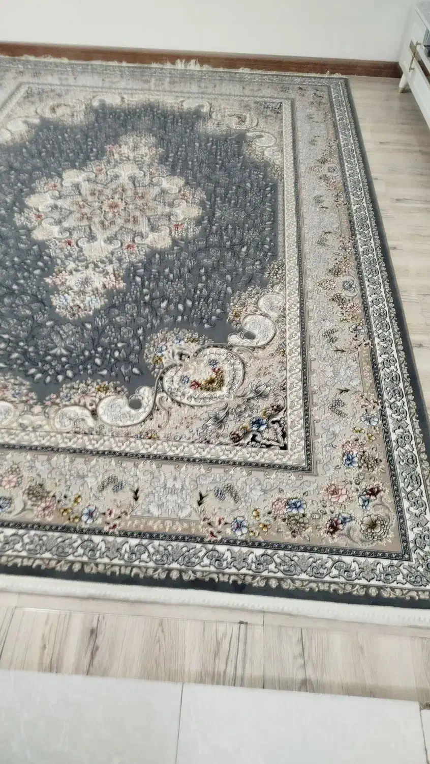 فرش 9متری|فرش|محمدشهر, کوی بهار|دیوار