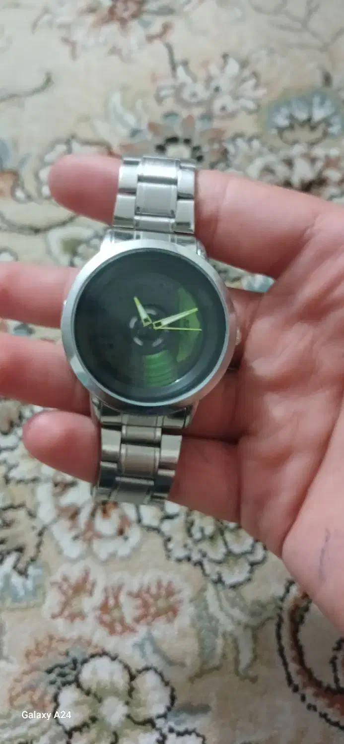 ساعت رینگی|ساعت|کرمانشاه, |دیوار