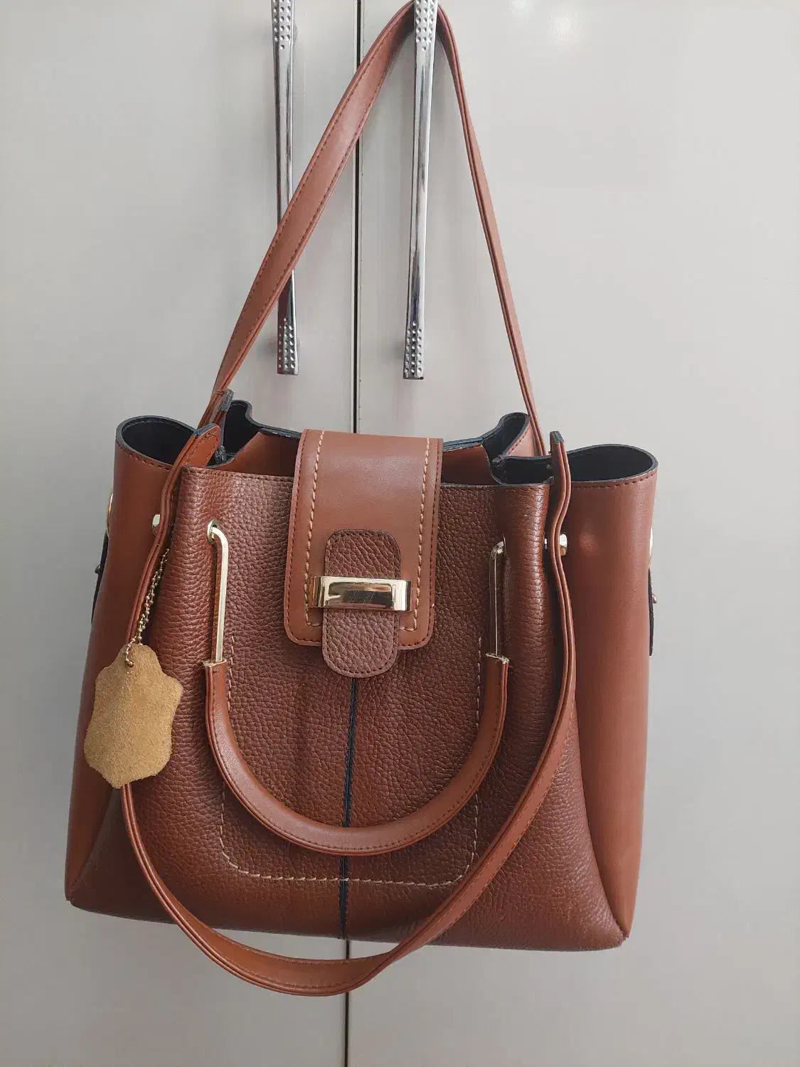 کیف چرم مجلسی زنانه بسیار شیک و جا دار|کیف، کفش، کمربند|رباط‌کریم, رباط‌کریم|دیوار