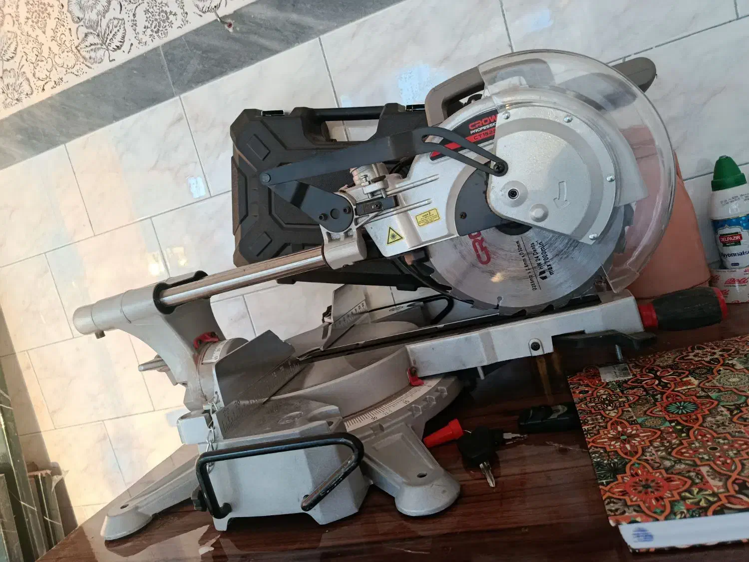 فارسی بر|ابزارآلات|پارسآباد, |دیوار