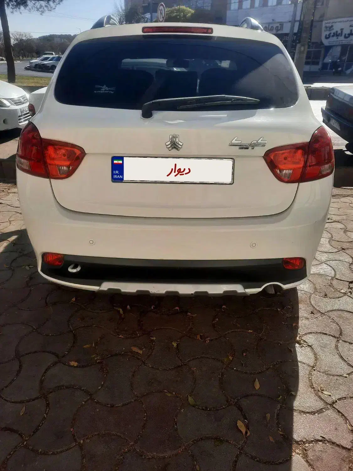 کویک سفیدمشکی مدل۴۰۱|خودرو سواری و وانت|سبزوار, شهدا|دیوار