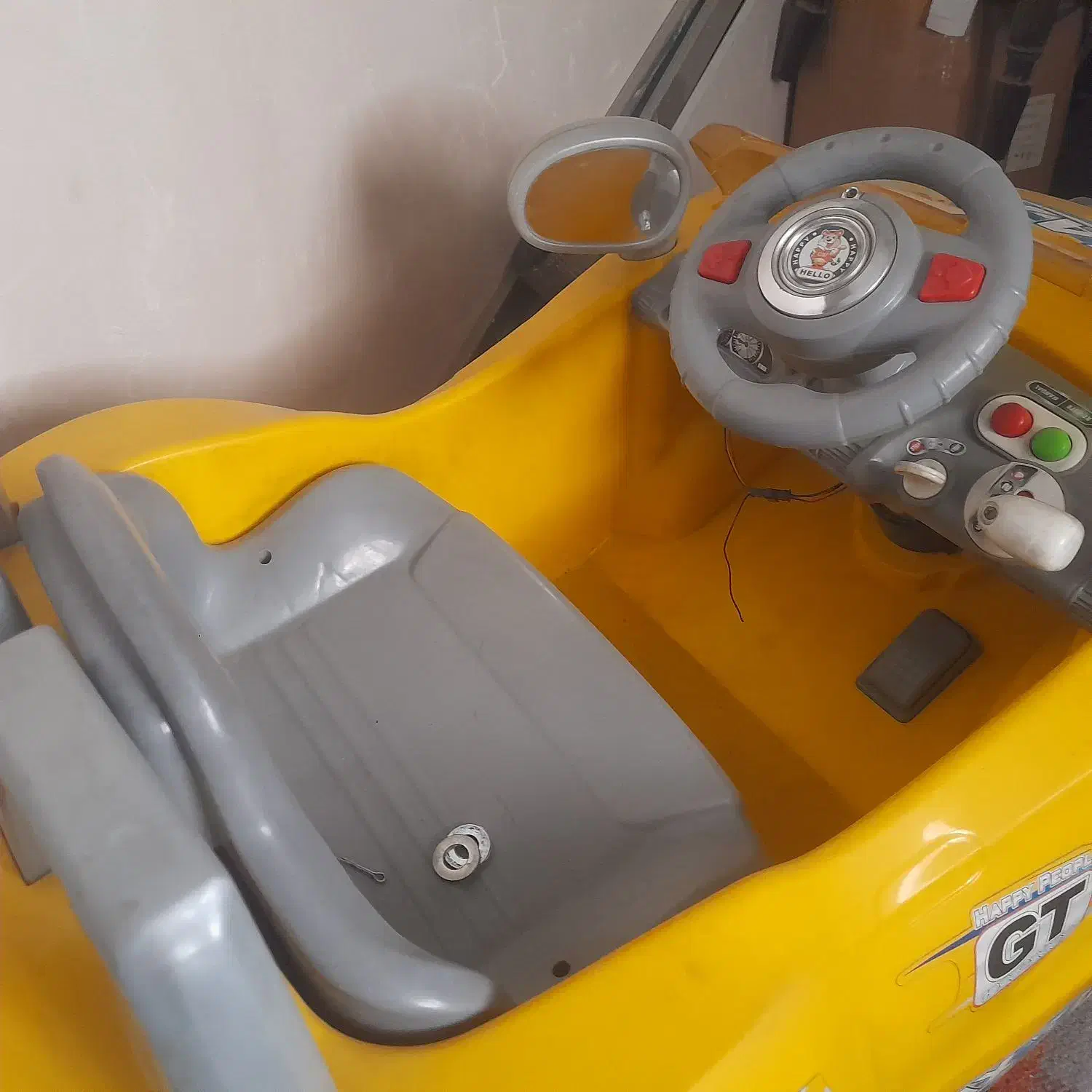 ماشین شارژی|اسباب‌بازی بچه|فولادشهر, A2|دیوار