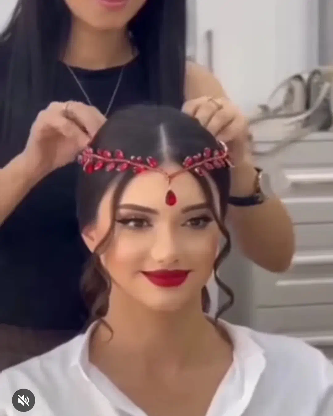 کفش|کیف، کفش، کمربند|زابل, |دیوار