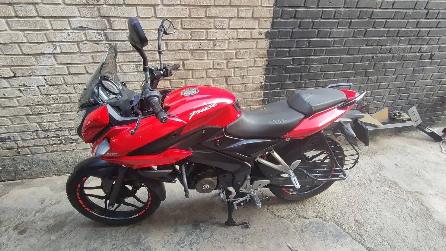 باجاج ای اس 150 مدل 1395|موتورسیکلت|تهران, حکیمیه|دیوار