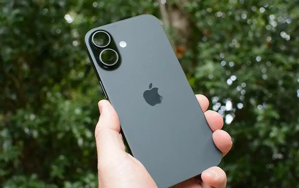 آیفون 17 نرمال (فقط با یک برگ چک بدون پیش پرداخت)|موبایل|مشهد, دانشجو|دیوار