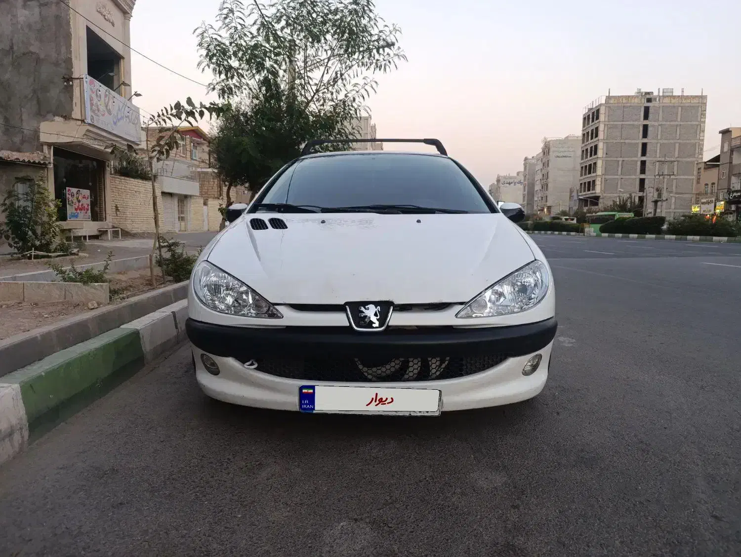 206 تیپ 2 مدل 90|خودرو سواری و وانت|قم, زنبیل آباد|دیوار