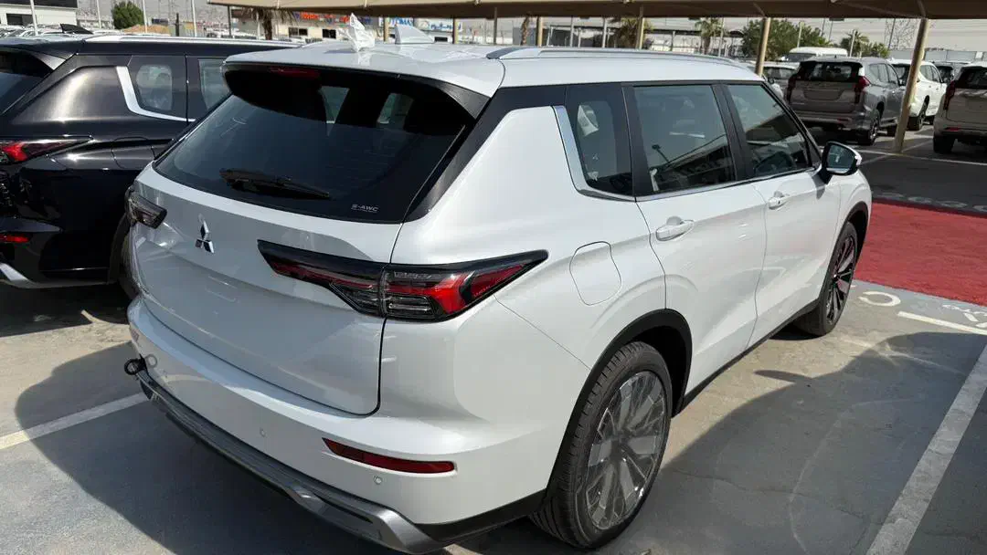 میتسوبیشی اوتلندر اچ لاین ۲۰۲۶|خودرو سواری و وانت|ماکو, |دیوار