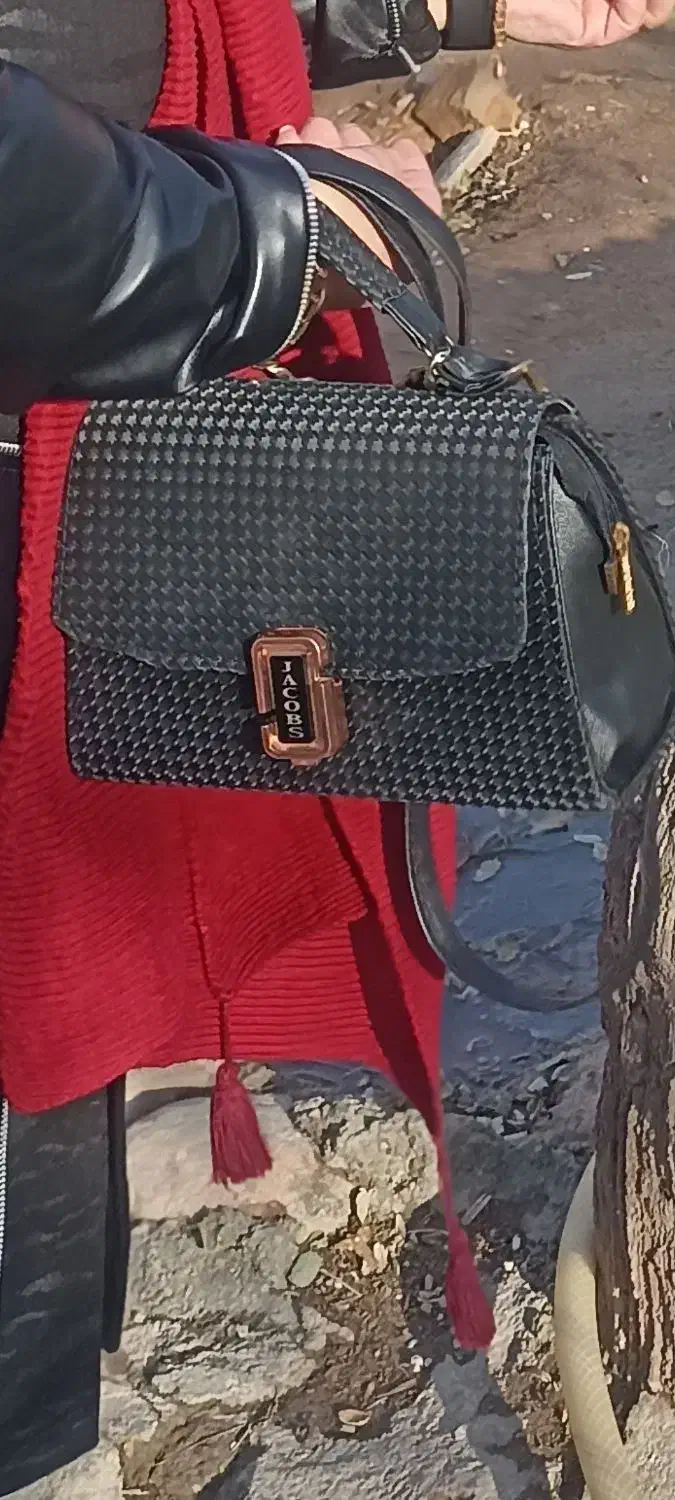 کیف وکفش سایز۳۸ازهرکدوم ۶و۷تاهست قیمت تفافقی|کیف، کفش، کمربند|خوی, |دیوار