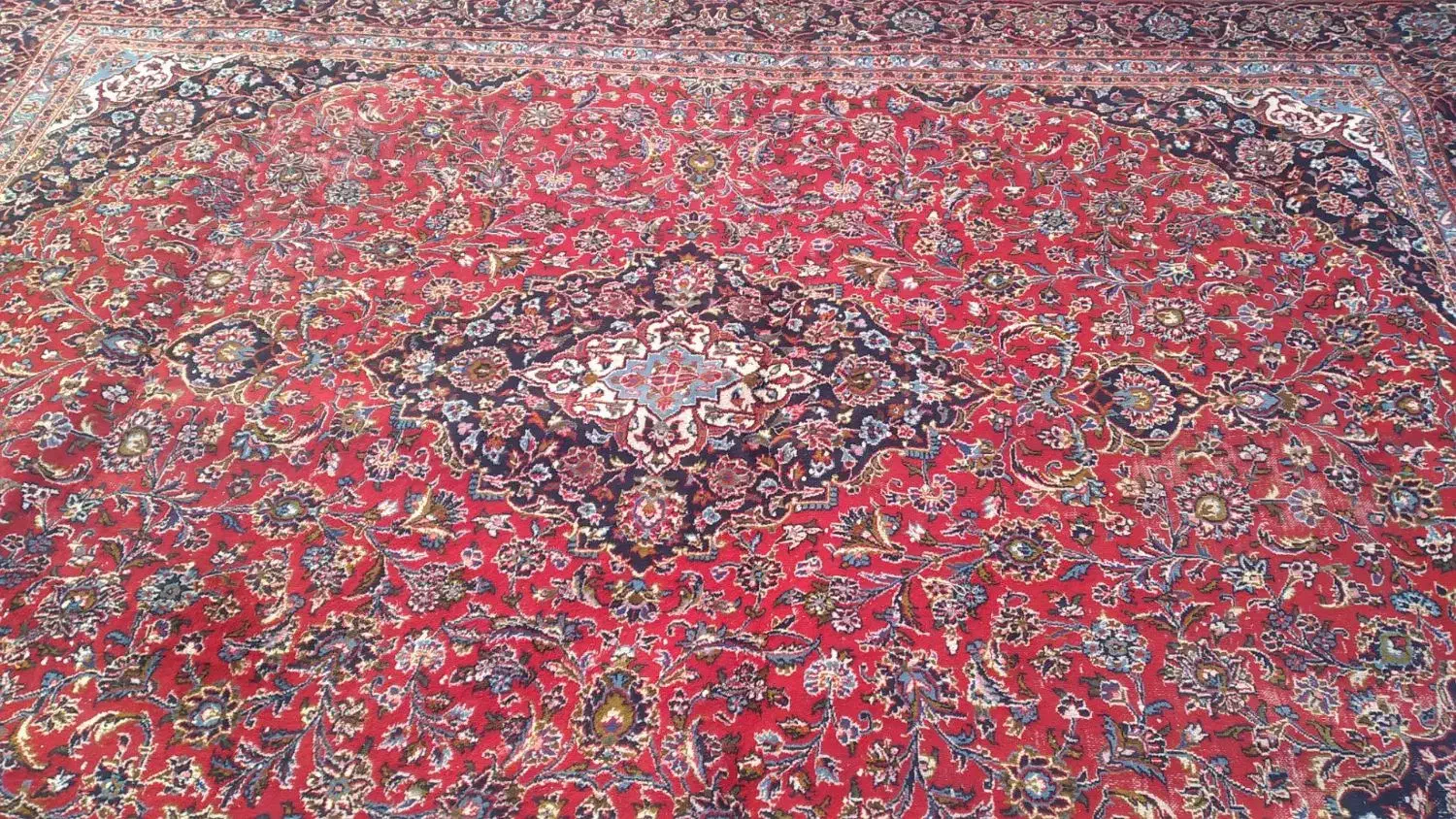 فرش مشهد ۳ در۴|فرش|بناب, |دیوار